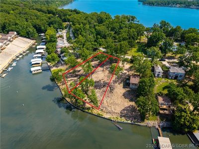 3R Shawnee Rd, Sunrise Beach, MO, 65079
