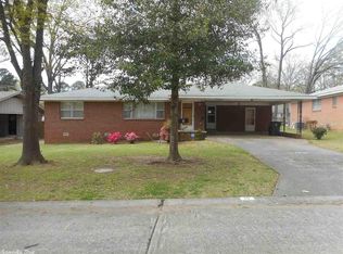 10 Diana Dr, Little Rock, AR 72205