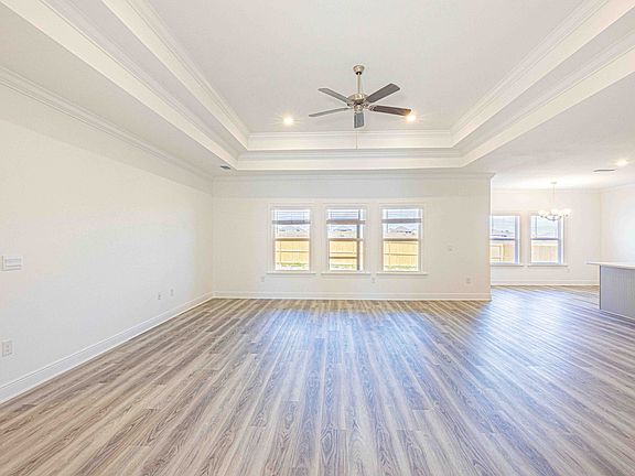 3rd image of 12591 Shoshoney Cir