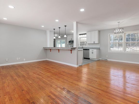 3rd image of 3706 College Park Cir NW