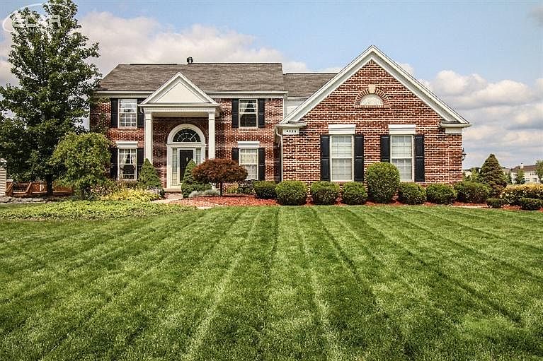 1st image of 4536 Brighton Cir