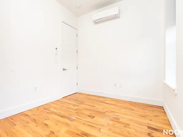 257 Hart Street image 7 of 21