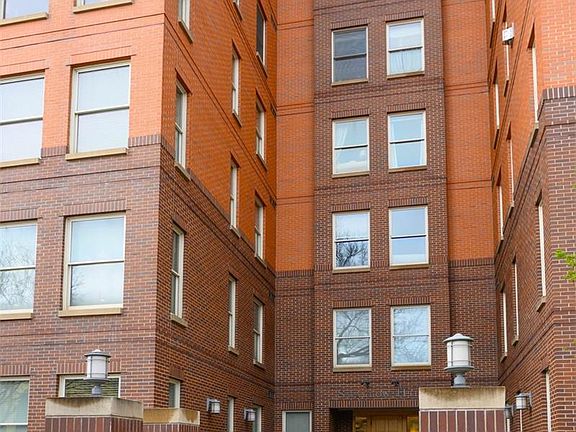 2nd image of 1630 N Clarkson Street #106