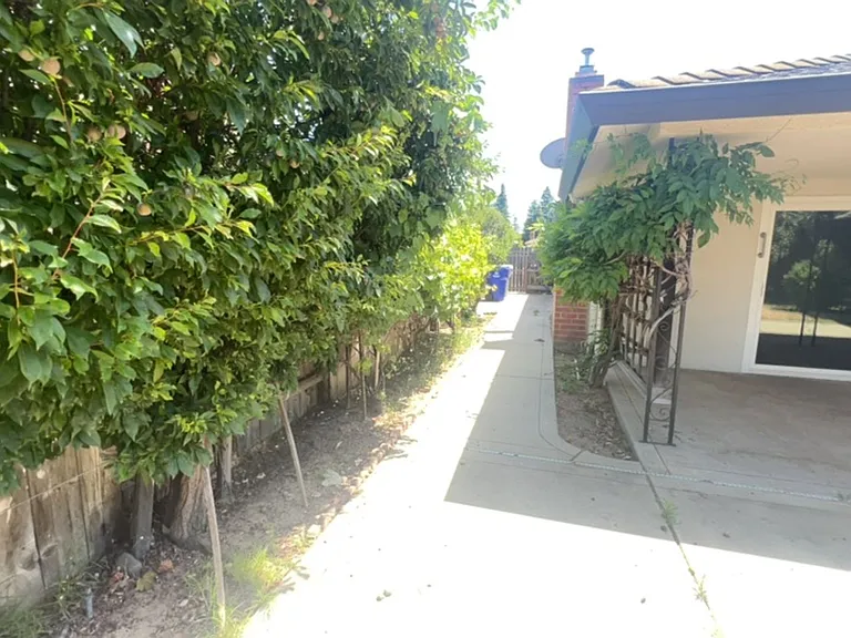 133 Kadota Ave — Photo 10