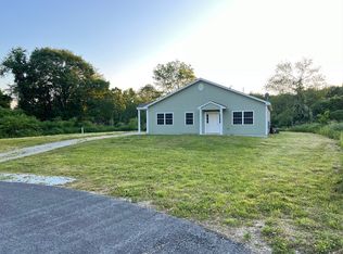 27 Jay Kip Way, Southbridge, MA 01550