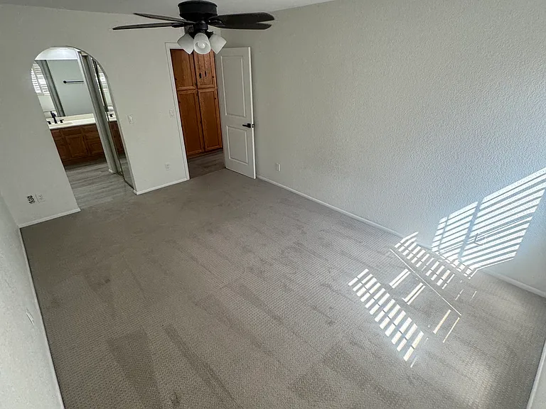 819 N College Ave #F106 — Photo 6