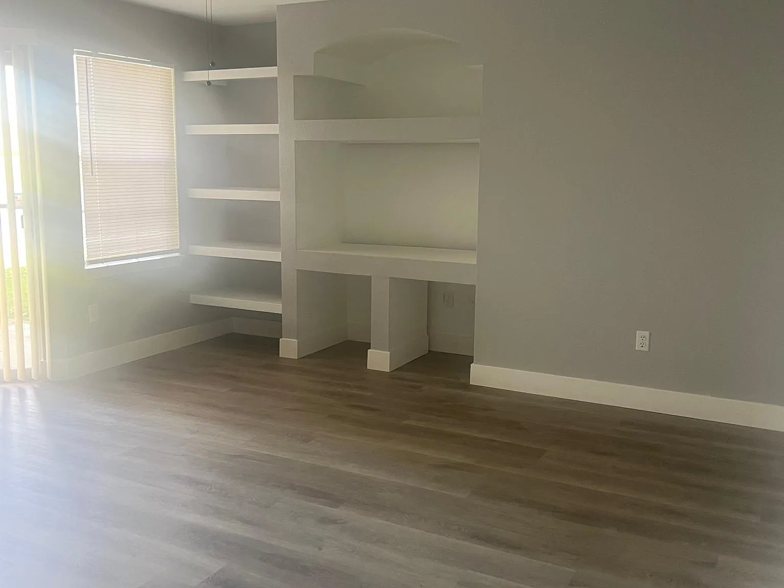 2 bed, 1021 sqft, $1,525 — Photo 3