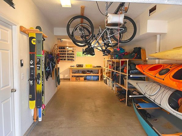 1140 Carbon Jct APT 24