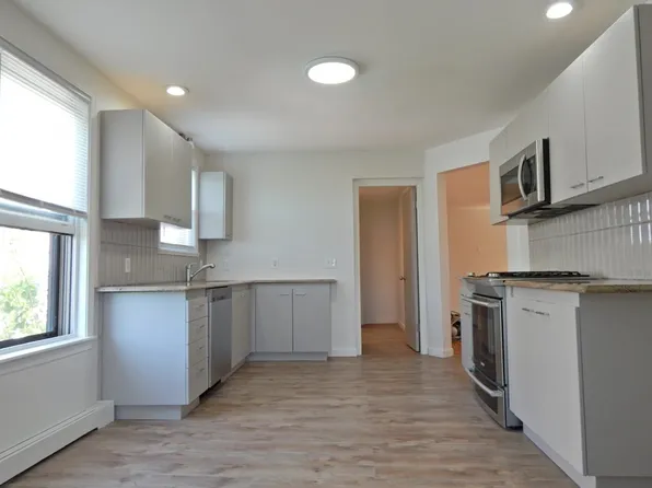 83 Leyden St #1, Boston, MA 02128