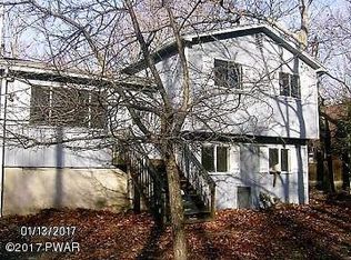 139 Skyview Rd, Dingmans Ferry, PA 18328