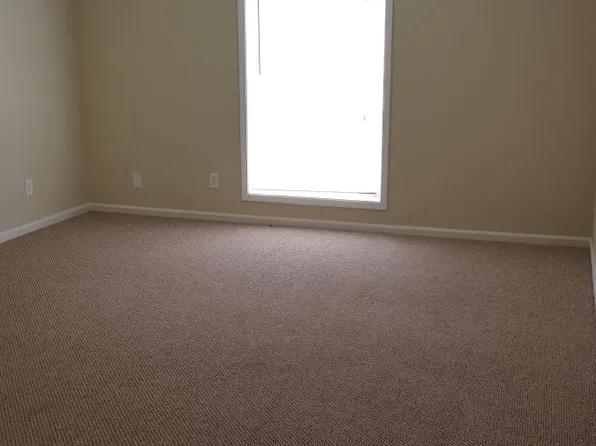 3184 Abbeywood Dr, Decatur, GA 30034