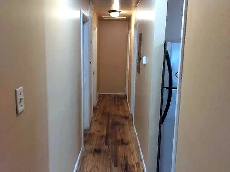 1008 W Tally Ho St — Photo 8