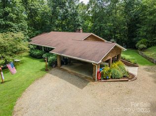 695 Chestnut Mountain Rd, Canton, NC 28716