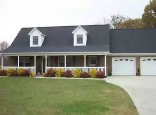 3960 State Highway 8 S, Walnut Cove, NC 27052