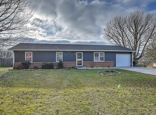 1086 Hillview Dr, Abingdon, VA 24210