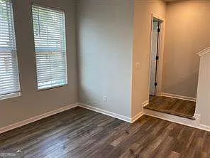 2242 Whistler Way NE — Photo 6