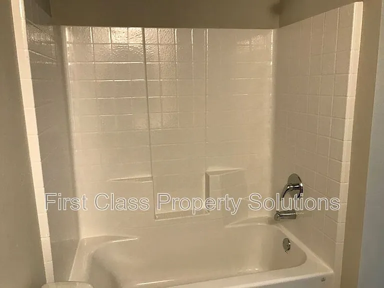 1716 W Antler Way — Photo 23