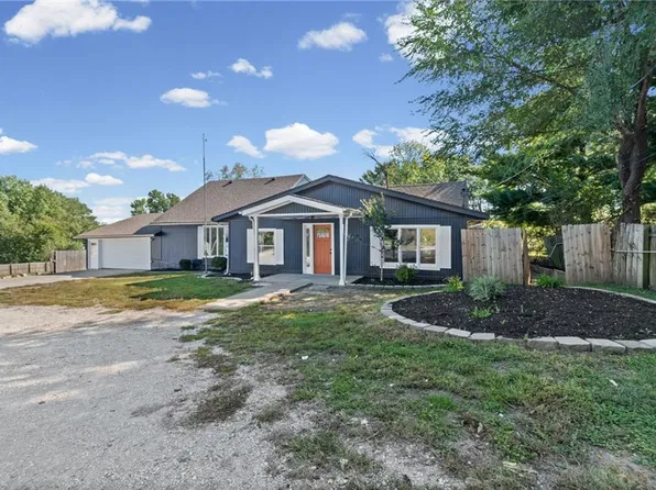 3101 NE 56th Ter, Gladstone, MO 64119