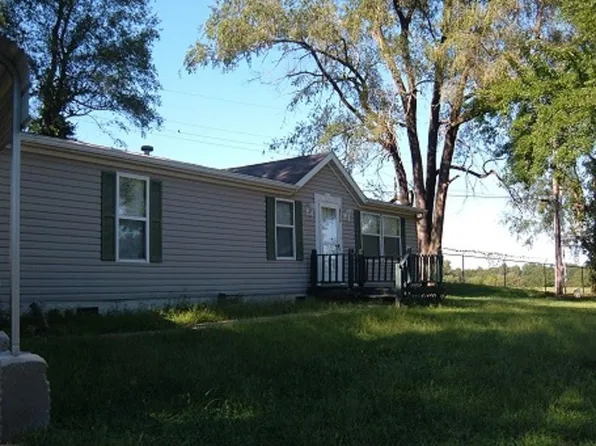 3719 Woodlawn Ter, Saint Joseph, MO 64506