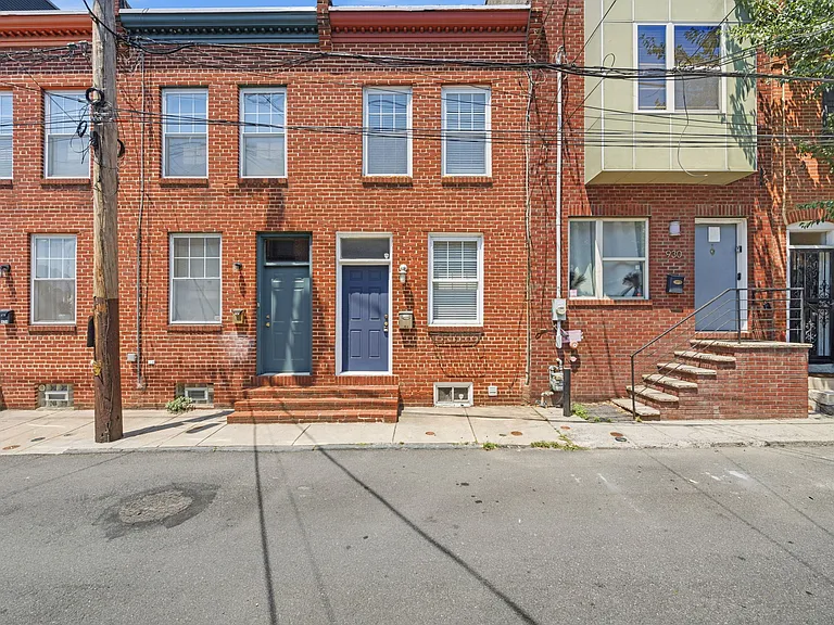 928 N Bambrey St — Photo 36