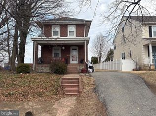 6713 Mitchell St, Philadelphia, PA 19128