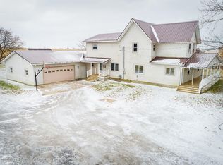 8565 S Mount Hope Rd, Carson City, MI 48811