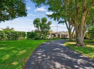 Briar Bay Urban Park Sec 1, Miami, FL 33176