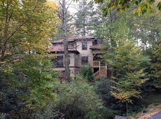 44 Bee Tree Ln, Highlands, NC 28741