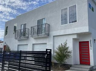 2409 1/2 Ridgeley Dr, Los Angeles, CA 90016
