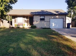 1040 N Curtis St, Wichita, KS 67212