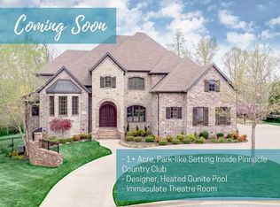 17 S Shetland Ln, Rogers, AR 72758