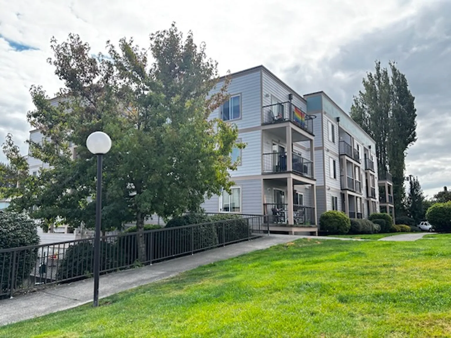 Belleau Woods Apartment Homes — Photo 1
