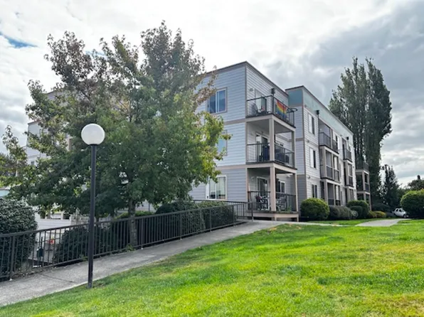 Belleau Woods Apartment Homes