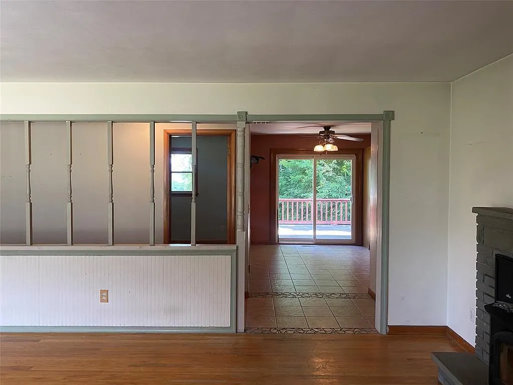 3 bed, 1651 sqft, $2,000 — Photo 4