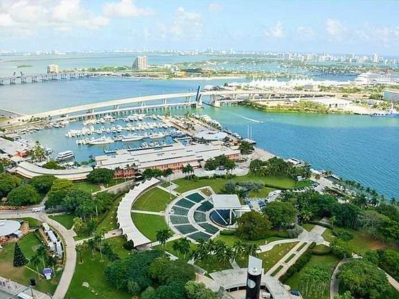 2nd image of 50 Biscayne Blvd APT 4908