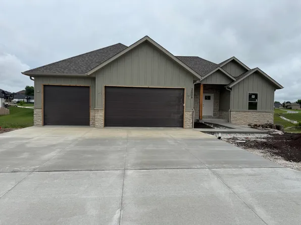 2606 W Fisherman Drive, Ozark, MO 65721