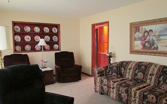 4th image of 517 Bounty Dr