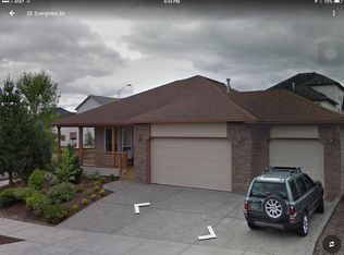 15542 SE Evergreen Dr, Portland, OR 97236