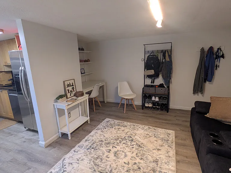 110 Lanark Rd #15 — Photo 1
