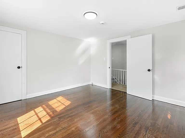69 Maple St — Photo 26