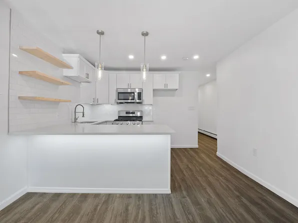 540 Martin Luther King Jr Drive image 14 of 40