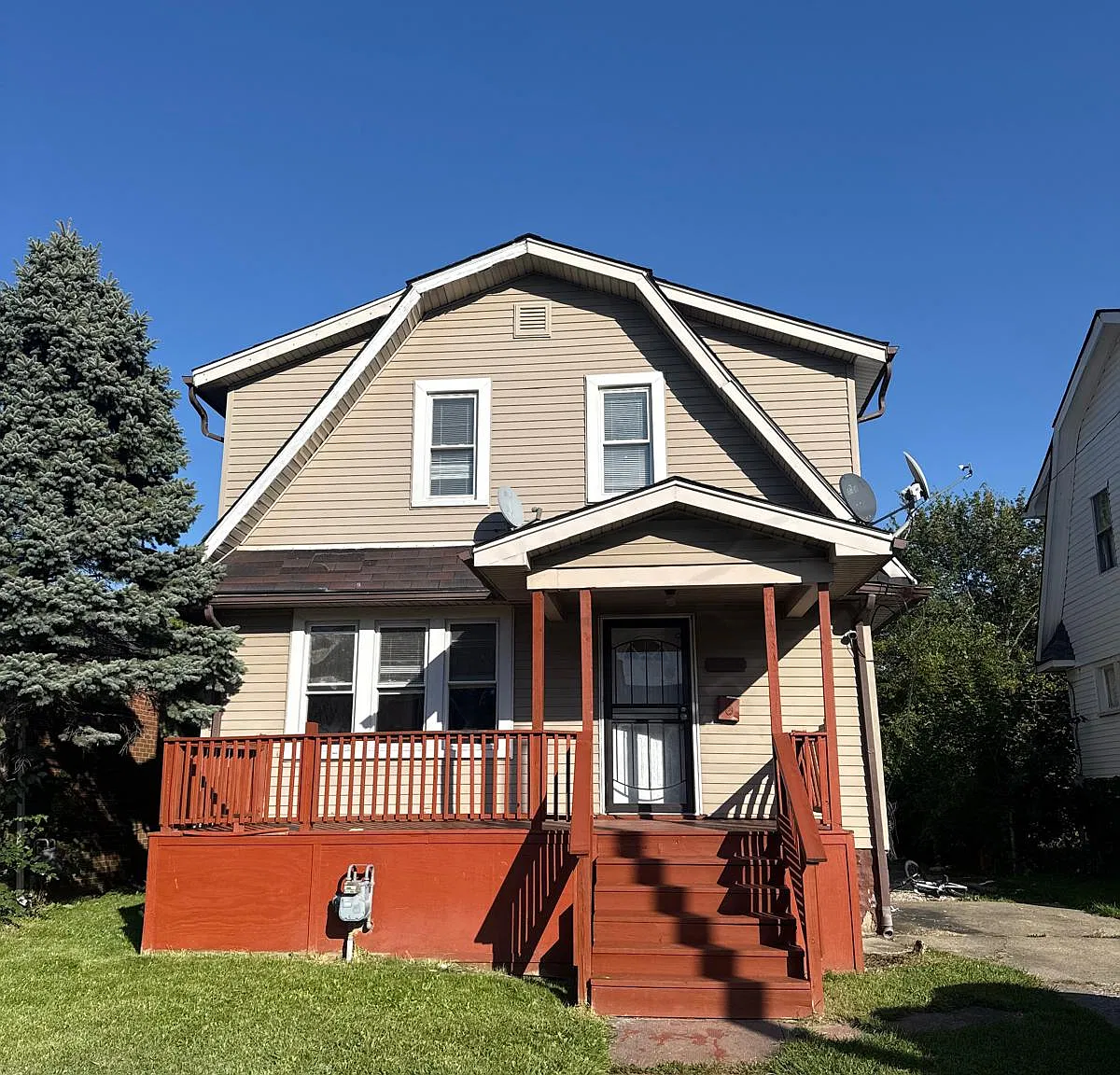 3 bed, 1152 sqft, $1,400 — Photo 1