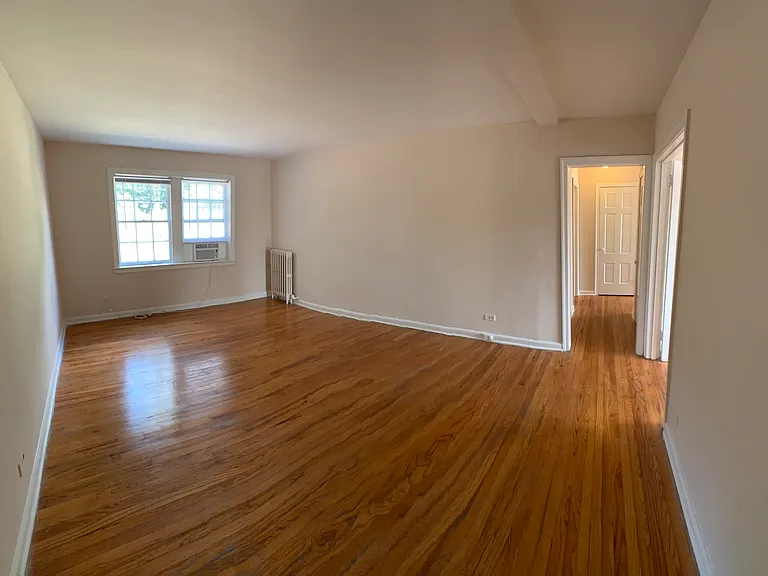 2856 Thornhill Rd — Photo 17