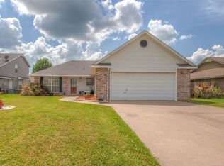 706 S Hominy Pl, Hominy, OK 74070
