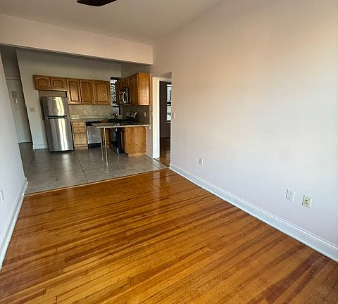 4th image of 656 St Nicholas Ave APT 45