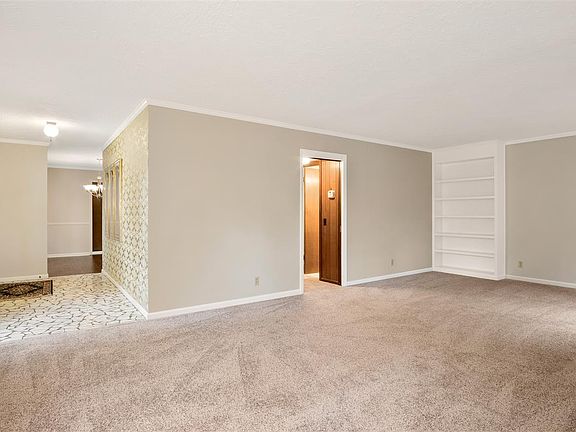 3rd image of 67 Northland Dr