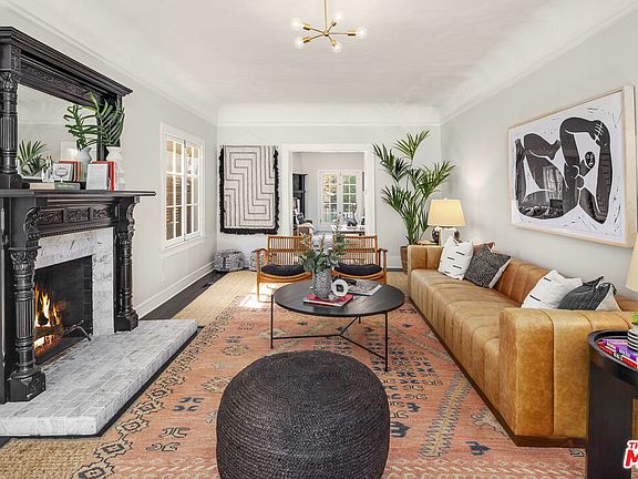 5th image of 367 N Van Ness Ave