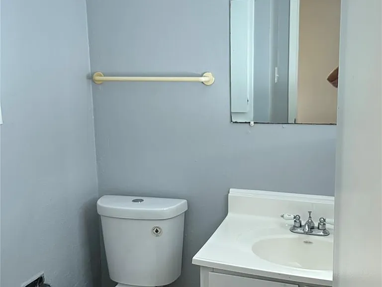 7925 Grove Ridge Dr — Photo 15