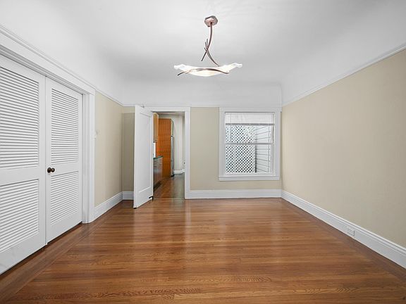 3rd image of 3038 Lyon St #3038