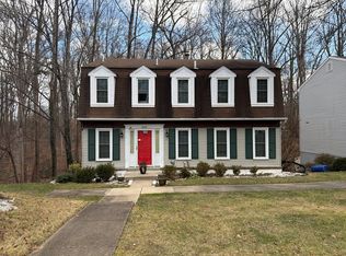 8550 Newington Forest Ct, Springfield, VA 22153